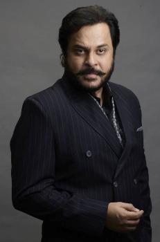 Mahesh Thakur